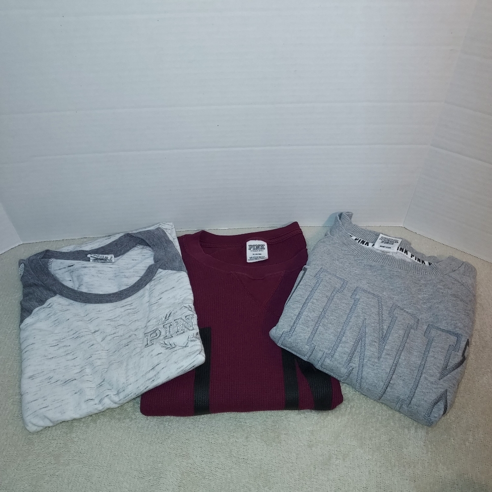 Pink Vs Bundle Of 3 Items Size M - image 1
